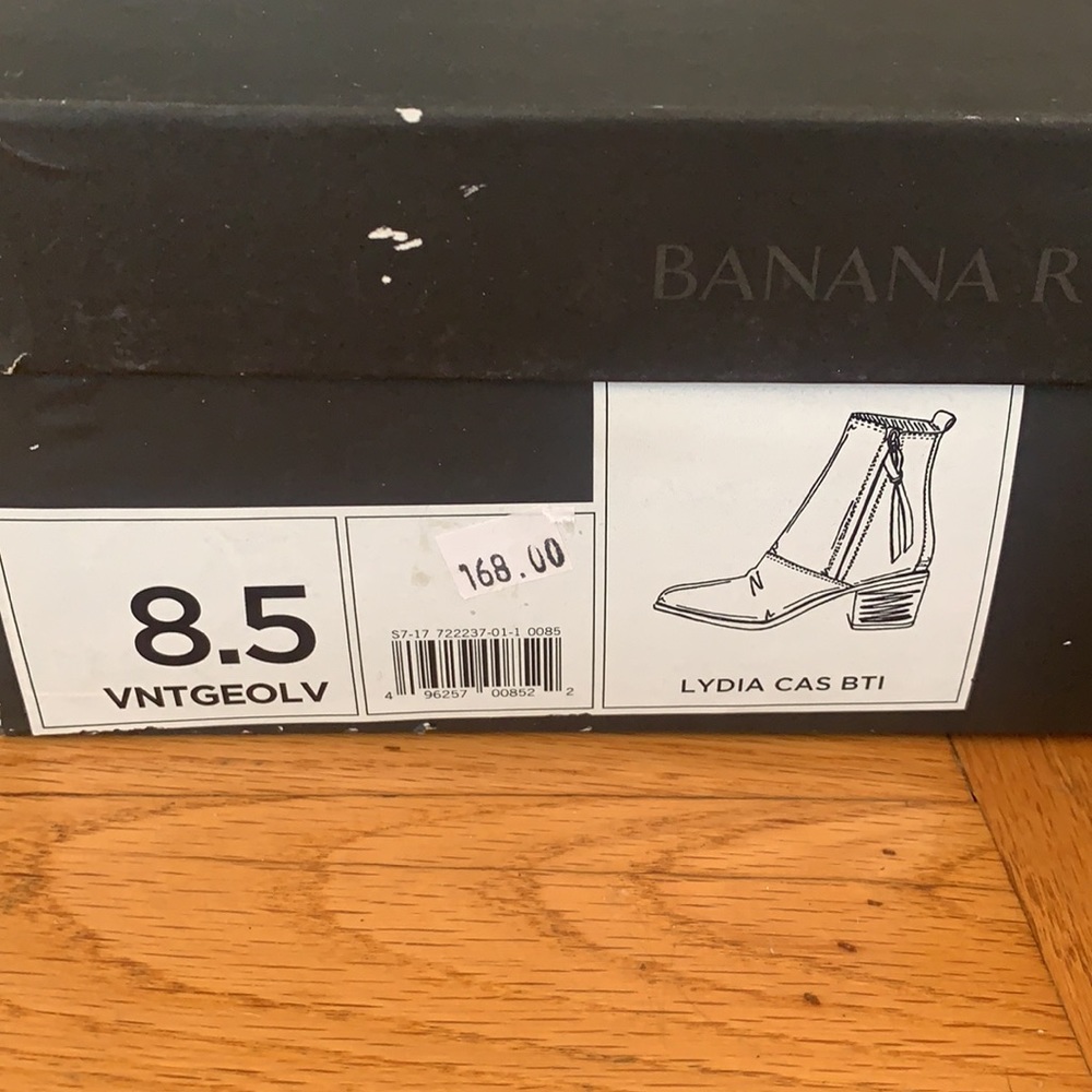 🛵 NWT Banana Republic Women 💯 real suede boots 👢size 8.5 - Picture 13 of 15